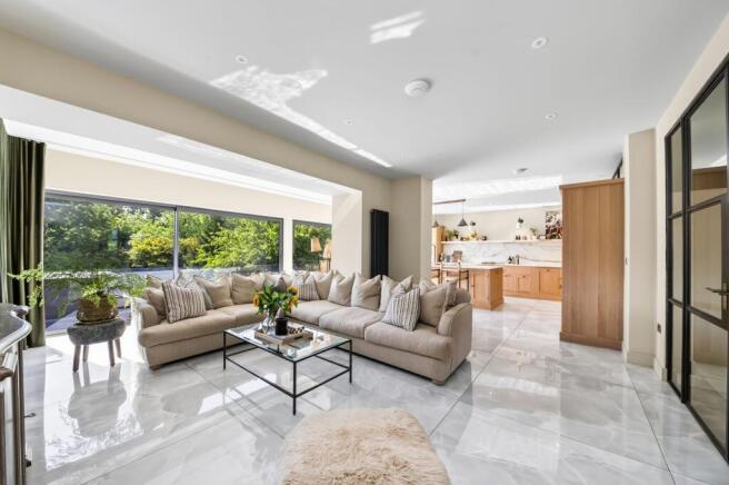 Kitchen/family room