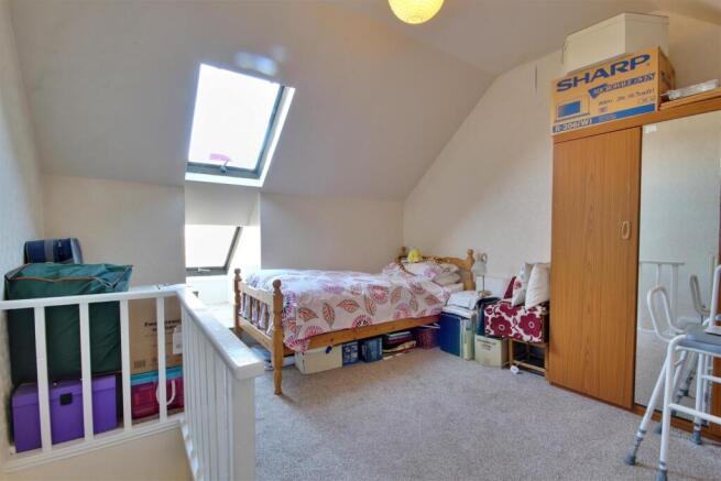 2 bed Terraced for sale Image 10