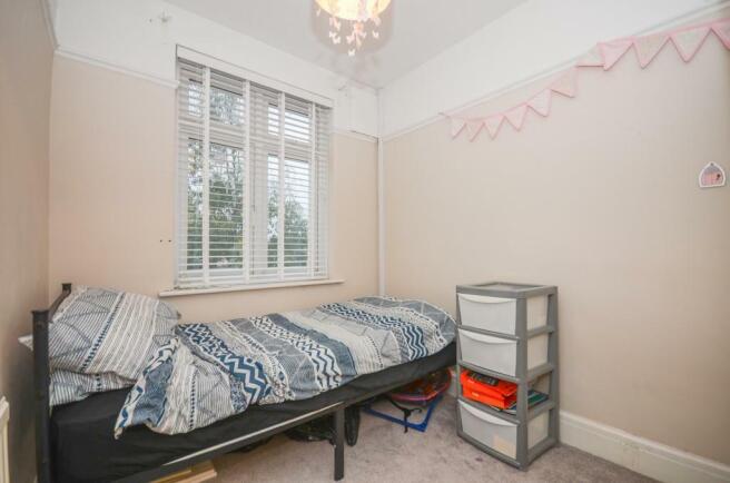 Bedroom 4.jpg