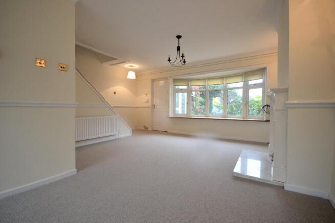 Lounge / Dining Area