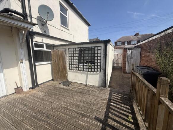 3 bed Semi-Detached for sale Image 12