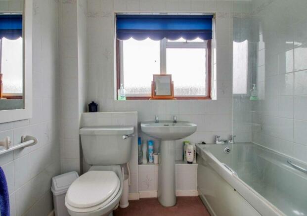 Photo 12