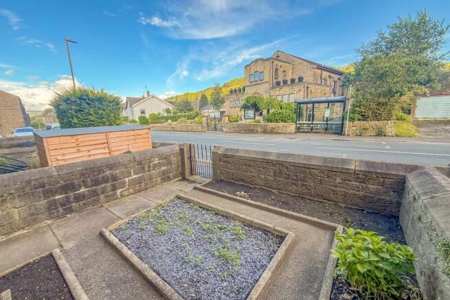 2 bed Terraced for sale Image 11