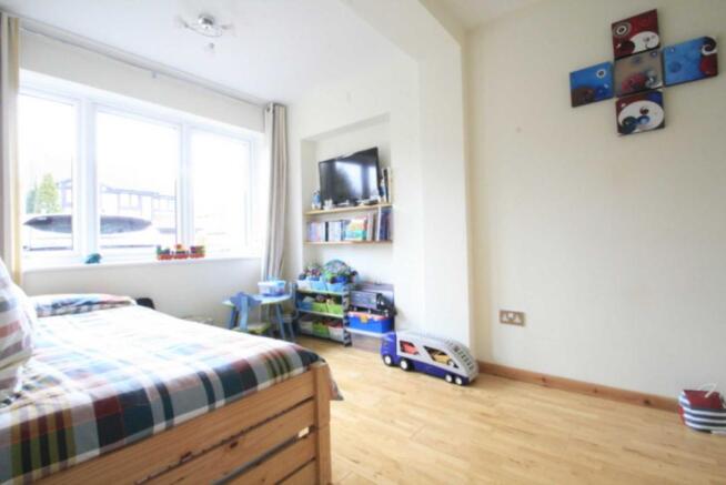 Photo 10