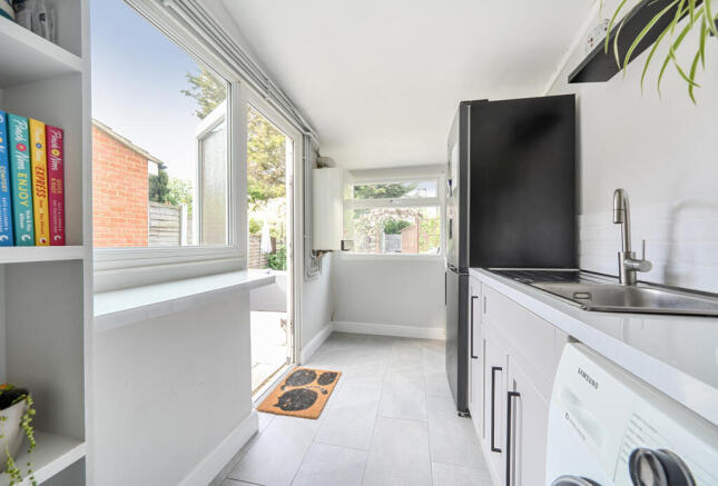 Richards Avenue, Romford, RM7 photo 4