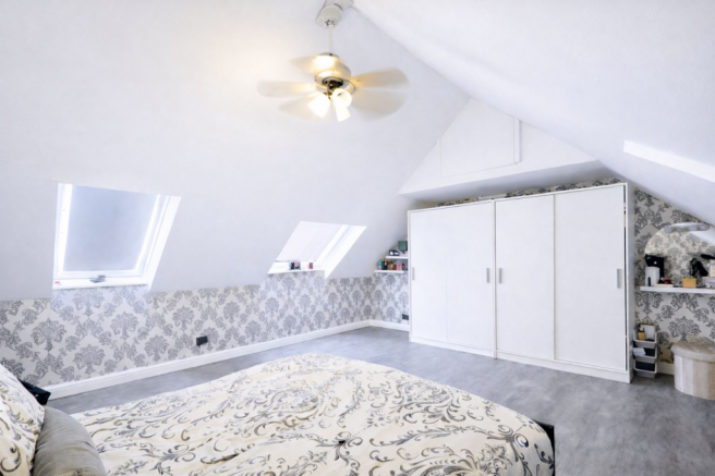 3 bed Duplex for sale Image 10