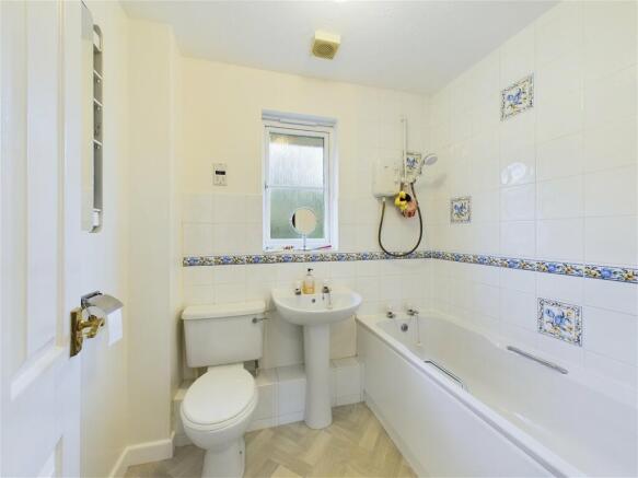 Photo 13