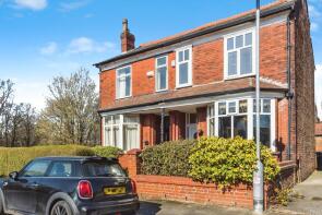 22, Longton Road, Salford M6 7QW