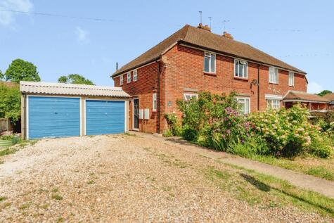 Chequers Close, Horley