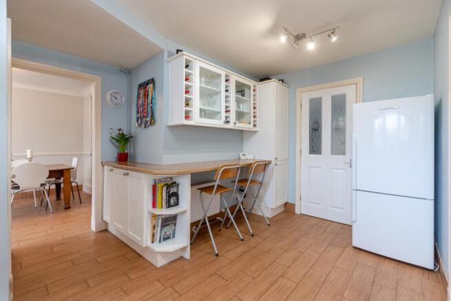 3 bed Semi-Detached for sale Image 5