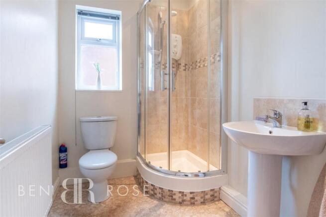 Downstairs Shower/WC