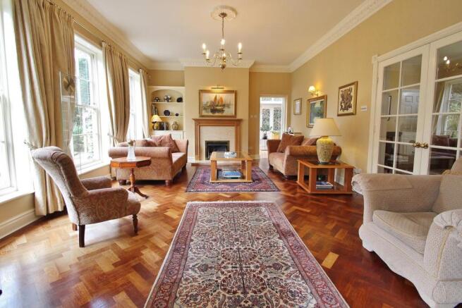 Sitting Room.JPG