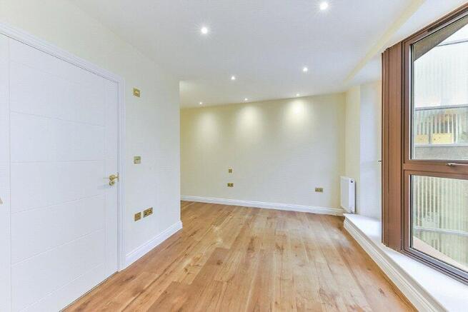 Picture No. 02