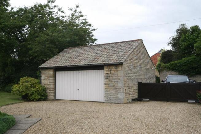 Detached Garage