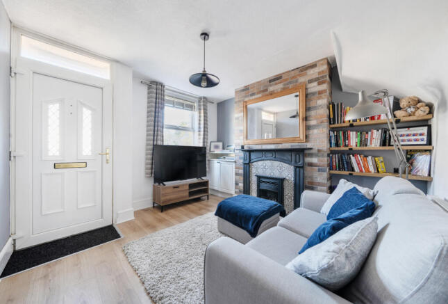 1438624-2-69d4e2a...