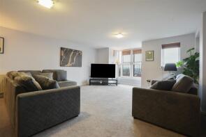 Flat 4, 715 Valley View, Manchester Road, Crosspool, Sheffield S10 5PS