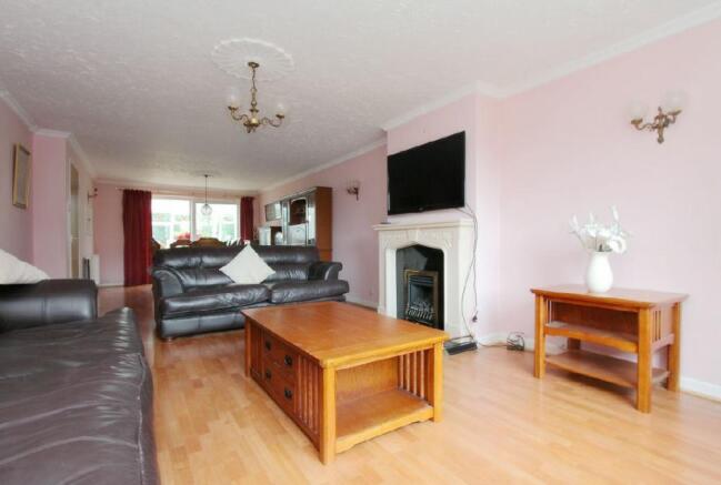 Living/Dining Room