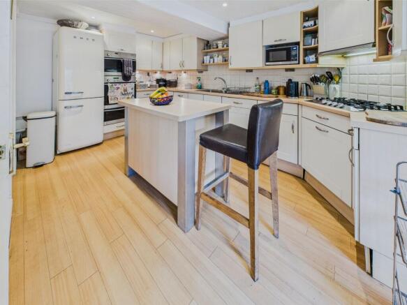 Kitchen Diner - Kitchen Area