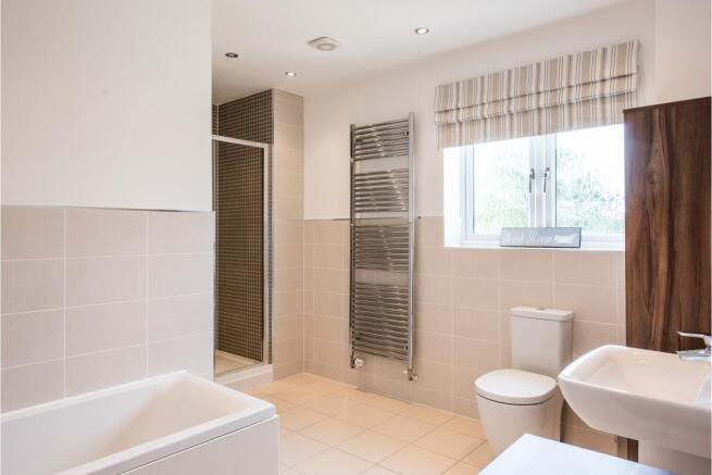 Master En-suite