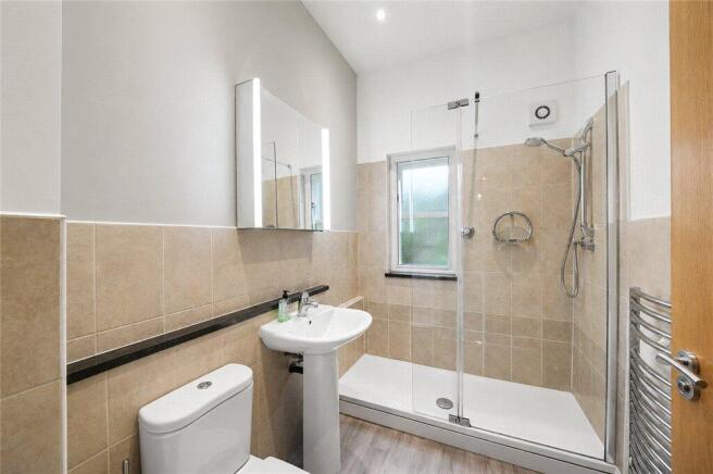 2 bed Apartment for sale Image 7