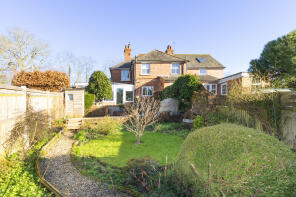 Dragons, Little London Road, Heathfield TN21 0AY