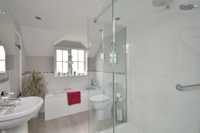 Quality Fitted Bathroom