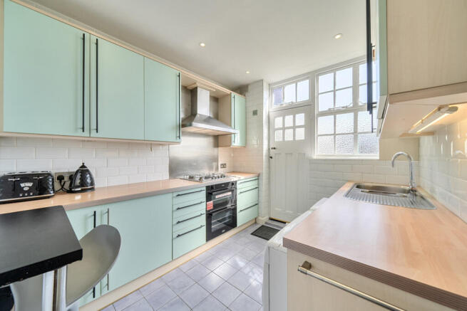 1440397-9-69d66a4...