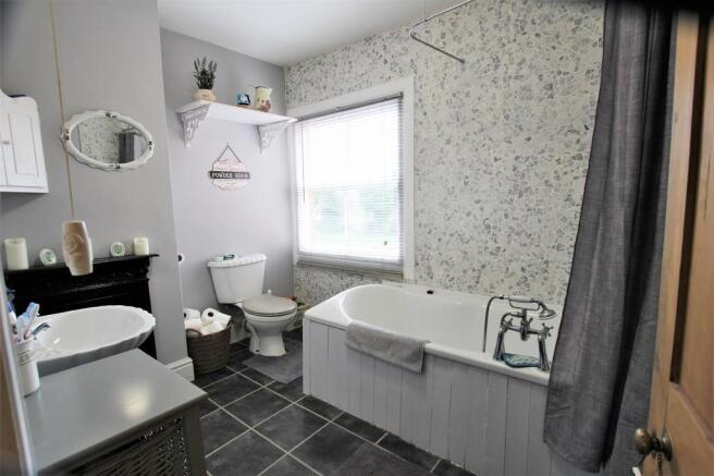 Photo 13