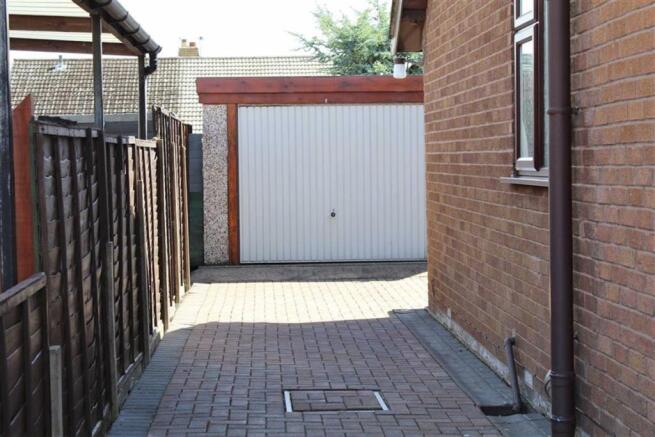 Detached Garage