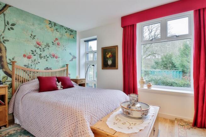 Bedroom 2 (1)