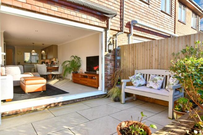 External Lifestyle Photograph