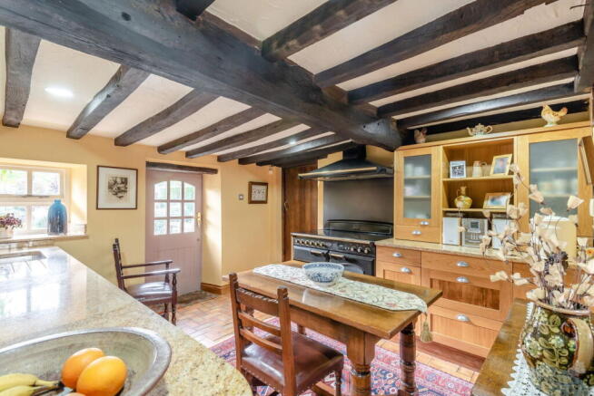 3 bed Cottage for sale Image 4