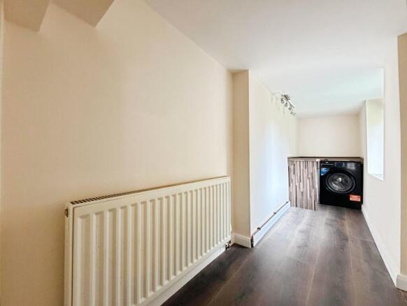 2 bed Semi-Detached for sale Image 6