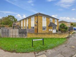 Flat 2, 45, Homefield Road, Walton-on-thames KT12 3RE