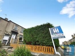 24, Stile Common Road, Primrose Hill, Huddersfield HD4 6DD
