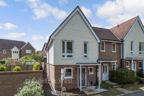 Funnell Drive, Haywards Heath, West Sussex