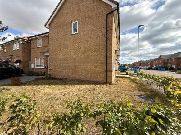 2 bed Semi-Detached for sale Image 12