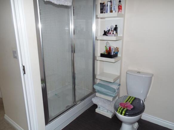 En Suite Shower Room