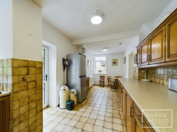 Kitchen/Breakfast Room