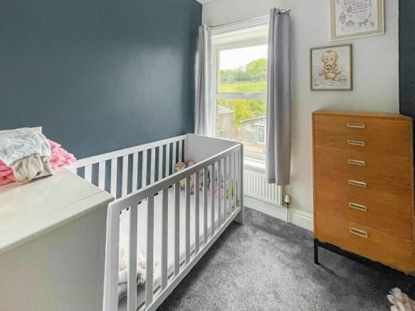 3 bed Terraced for sale Image 11