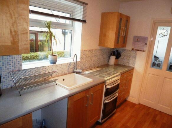 Kitchen (2)
