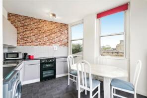 Flat 30, Durdans House, Farrier Street, London NW1 9RB