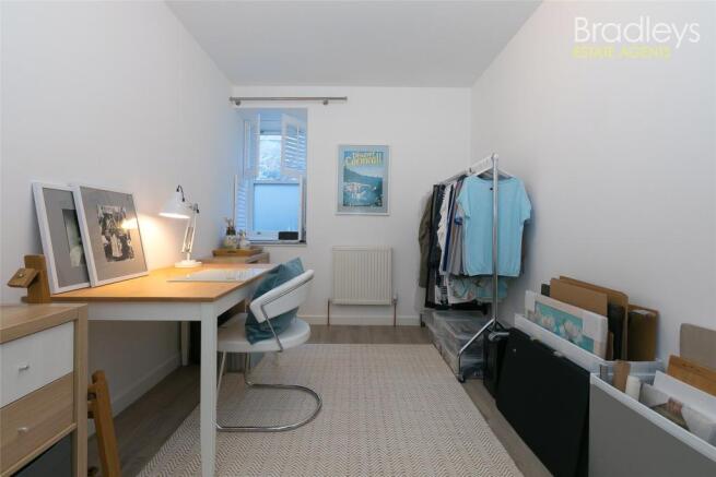 2nd Bedroom/Office