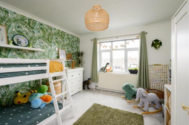 3 bed Semi-Detached for sale Image 11