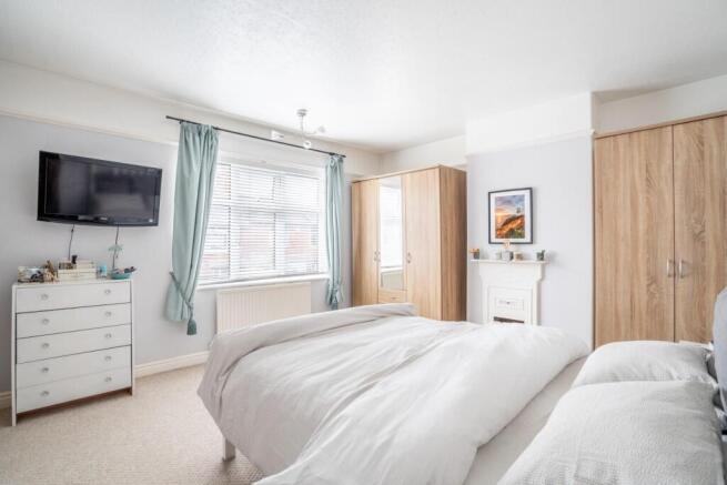 2 bed Terraced for sale Image 9