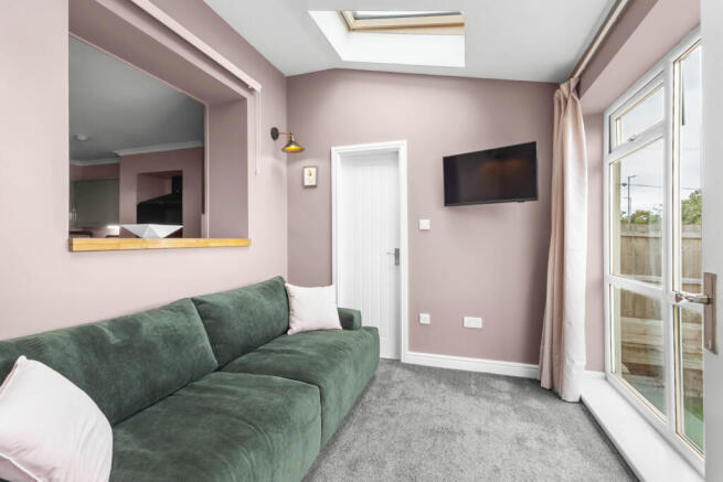 4 bed Detached for sale Image 6