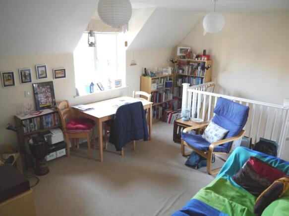 Photo 3