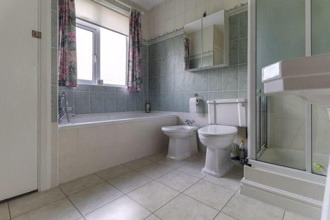 Photo 11