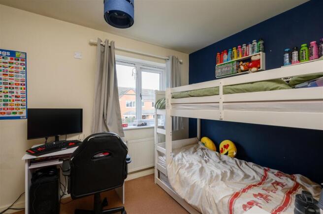 2 bed Terraced for sale Image 9