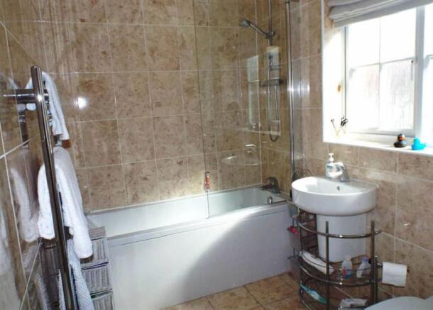 Photo 9